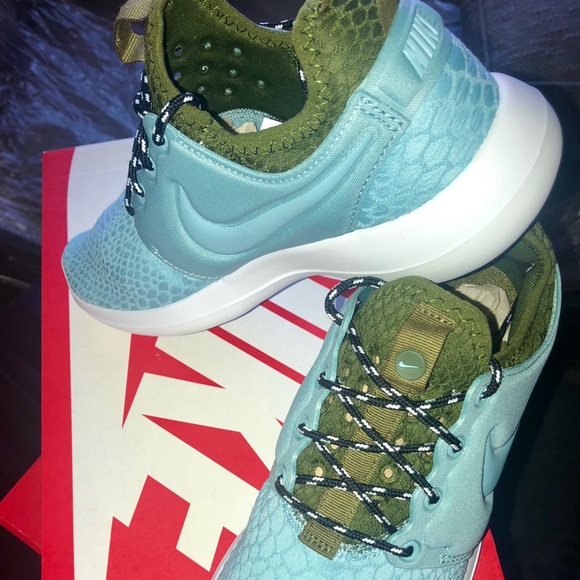 🆕🚺Nike Roshe Two SE ‘Frozen Woods’ Sz6.5, DS⚡️ - Picture 5 of 8